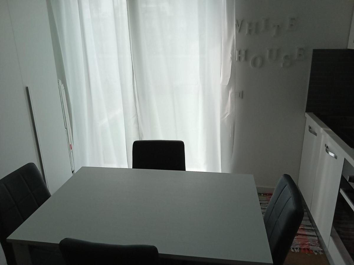 White House 1492..Il Sogno Continua.. Apartment Бреша Екстериор снимка